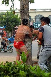 闹洞房丝袜,传统婚俗中的趣味与风情